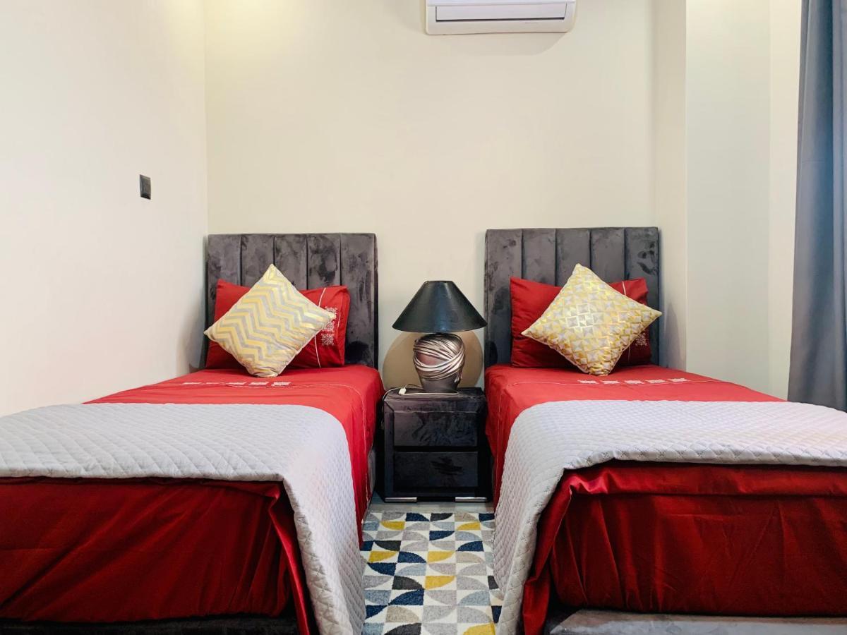Moderne, Lumineux & Spacieux Avec Balcon -Central -Wifi-Smart Tv-Clim Marrakesh Exterior foto
